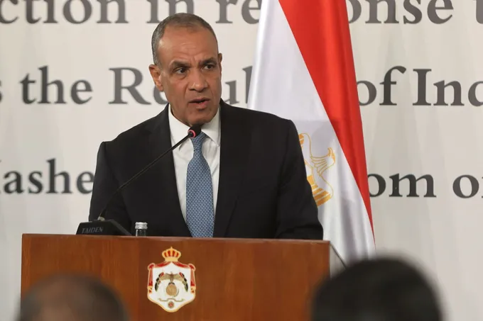 وزير مياه إثيوبيا يحذف منشوراً انتقد فيه السد العالي وسط توتر دبلوماسي مع مصر