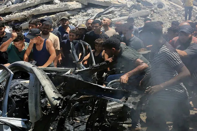 قتلى فلسطينيون في هجمات إسرائيلية على غزة والضفة الغربية