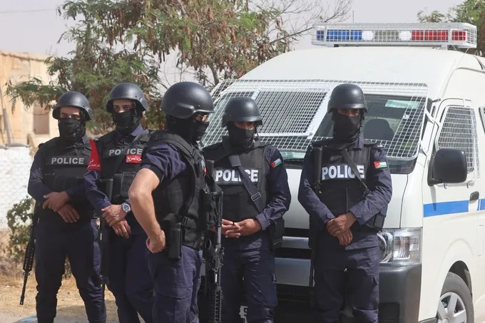 الأمن الأردني يلقي القبض على منفذي هجوم كنيسة الكرك بعد اشتباك مسلح