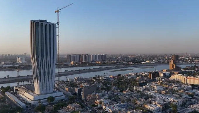 العراق يسعى لرفع إنتاجه النفطي إلى 7 ملايين برميل يومياً مع اقتراب اجتماع أوبك+