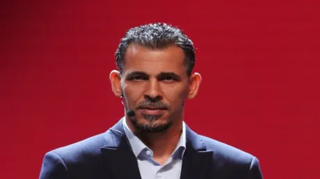 يونس محمود رئيساً للاتحاد العراقي لكرة القدم وسط طعون ومخاوف من تدخلات سياسية