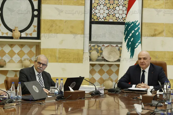 عون يتهم إيران باستخدام لبنان «ورقة مساومة» وطهران وحزب الله يردّان بالرفض