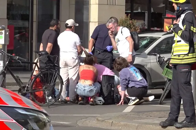 حادثة دهس في لايبزيغ الألمانية تودي بحياة شخصين
