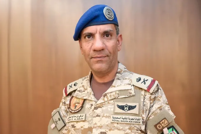 تهديدات متبادلة بين الحوثيين والتحالف بقيادة السعودية إثر رحلة إيرانية إلى مطار صنعاء