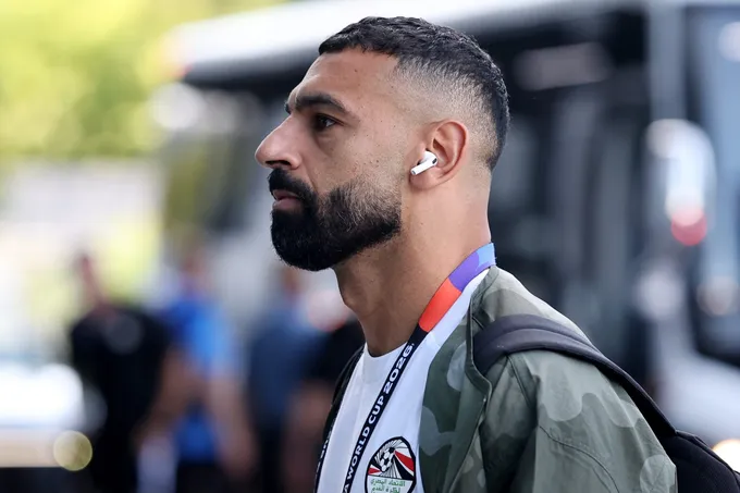 بشكتاش يتقدم بعرض رسمي لضم محمد صلاح ووكيله يؤكد أن وجهته لم تُحسم بعد