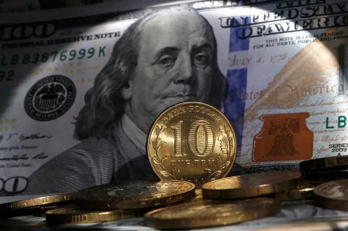 الأسواق العالمية تسجل مستويات قياسية بدعم أرباح الشركات وآمال انفراجة مضيق هرمز