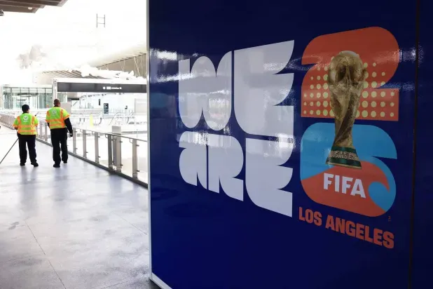 لاعبون إيرانيون يتقدمون بطلبات تأشيرات أمريكية في أنقرة للمشاركة في مونديال 2026