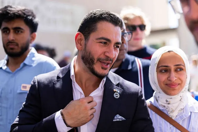 عبد الرحمن السيد يفوز بالتمهيدية الديمقراطية في ميشيغان متحدياً لوبي إيباك