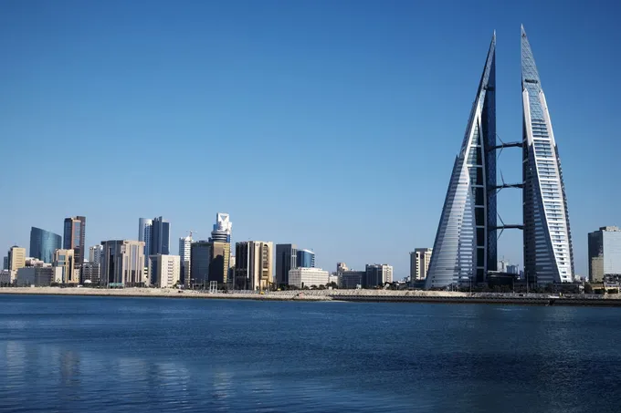 البحرين تمنع سفر مواطنيها إلى إيران والعراق على خلفية التوترات الأمنية