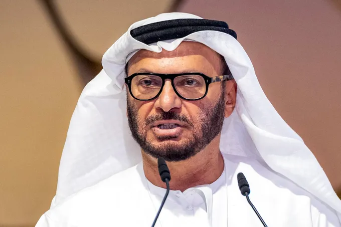 بزشكيان وولي عهد أبوظبي يلتقيان على هامش قمة بريكس في نيودلهي