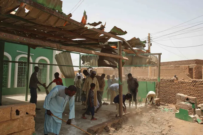 هجوم مسيّرات الدعم السريع يوسّع رقعة القتال في السودان وسط موجات نزوح جديدة