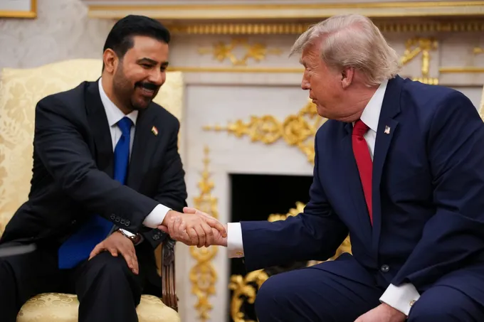 الزيدي في طهران بمبادرة تهدئة ويوقّع اتفاقيات تعاون مع بزشكيان