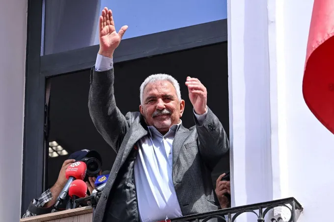 في الذكرى الخامسة لتدابير سعيد: احتجاجات تونسية واتحاد الشغل يُحمّل الرئيس مسؤولية تفاقم الأزمات