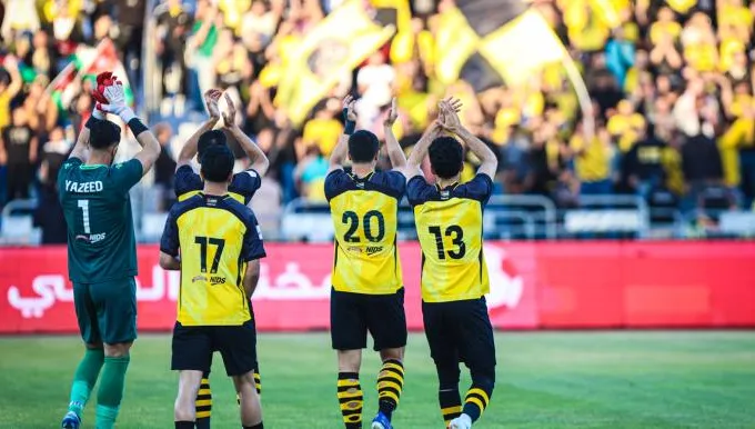 الحسين إربد يتوّج بكأس الأردن للمرة الأولى في تاريخه بثلاثية نظيفة أمام الرمثا