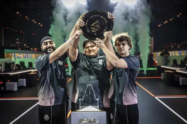 ZETA DIVISION وG2 Esports يتوّجان في كأس العالم للرياضات الإلكترونية بباريس