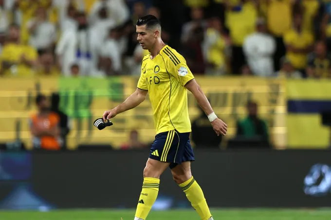 تعادل النصر والهلال 1-1 يُبقي سباق الدوري السعودي مفتوحاً