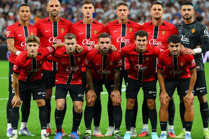 ميركاتو صيف 2026: صفقات ريال مدريد ومايوركا وجنون أسعار لاعبي الوسط