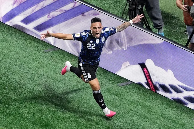 نهائي كأس العالم 2026 بين الأرجنتين وإسبانيا يتصدر المشهد الإعلامي العربي