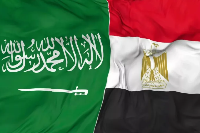 السعودية تعترض طائرات مسيرة قادمة من العراق ومصر تؤكد دعمها الكامل للرياض