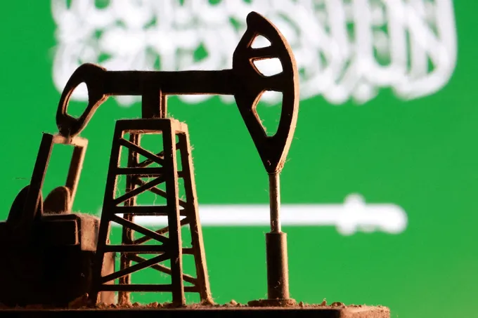 تضارب الروايات حول تأثير هجوم خريص على خط أنابيب «شرق-غرب» السعودي