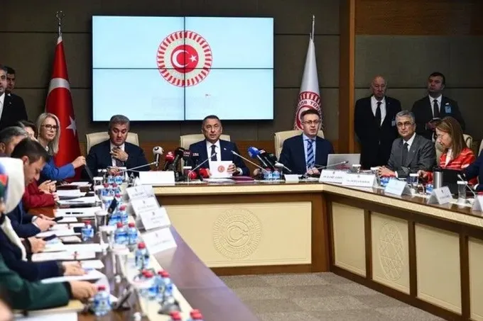 لجنة الخارجية بالبرلمان التركي تقرّ مشروع قانون «اتفاق مكة» الدفاعي