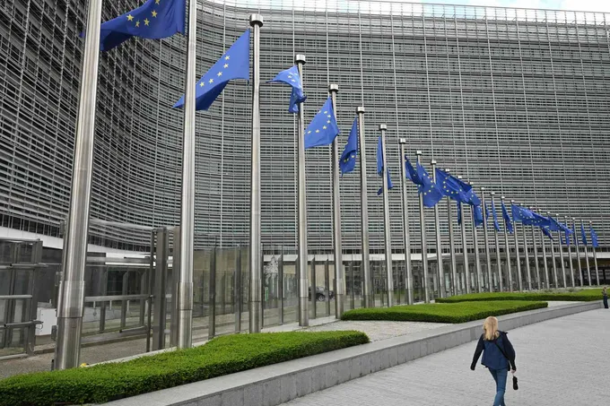 موجة حر قياسية تجتاح أوروبا بوفيات ومخاوف اجتماعية وإخفاقات في الاستعداد