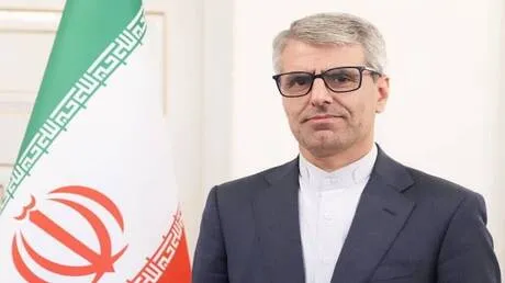 المفاوضات الأمريكية الإيرانية: بين انتظار واشنطن وتريّث طهران