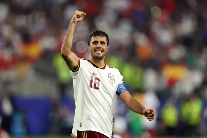 رودري يتجه لغرفة العمليات وسط تكهنات بانتقاله لريال مدريد