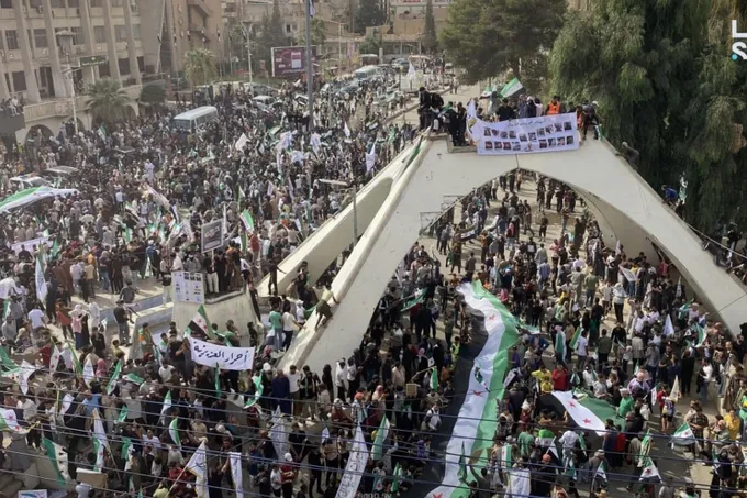 تظاهرات في الحسكة والرقة تحت شعار «جمعة العلم السوري»