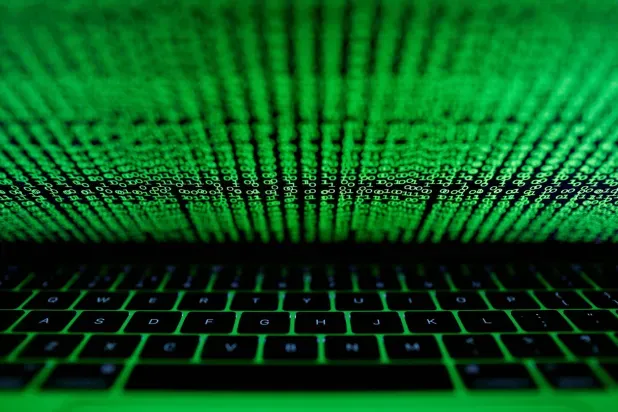 هجمات سيبرانية على أنظمة المياه الأمريكية واستخبارات واشنطن ترجّح تورط إيران