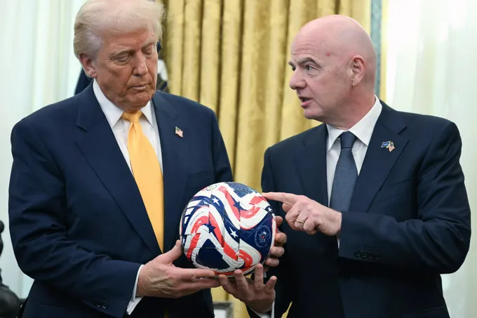 إنفانتينو يدافع عن استراحات شرب الماء في مونديال 2026: «لا نجني دولاراً واحداً»