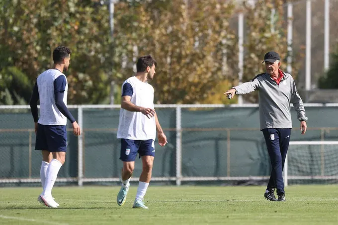 المنتخب الإيراني يفتح أول حصة تدريبية أمام الإعلام في مونديال 2026 وسط توترات التأشيرات