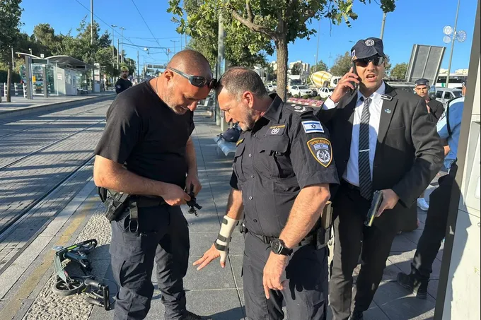 الشرطة الإسرائيلية تقتل فلسطينياً في اللد بزعم محاولة طعن