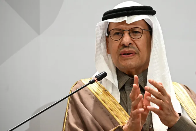 الملك سلمان يُصدر ثلاثة أوامر ملكية تشمل إعادة تشكيل مجلس الوزراء وتعيينات جديدة