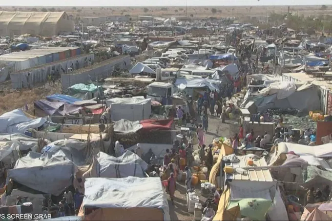 حرب السودان: انشقاقات الدعم السريع ومخاوف المجاعة تُعمّقان الأزمة الإنسانية والسياسية