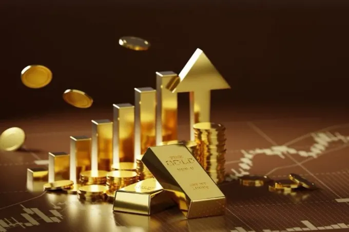 بنك UBS يتوقع بلوغ الذهب 5 آلاف دولار للأونصة في 2027 وسط مكاسب أسبوعية قوية