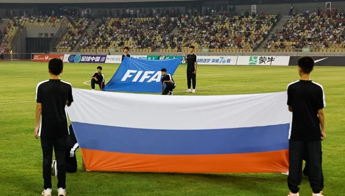 فيفا يعيد روسيا إلى المنافسات الدولية لأول مرة منذ غزو أوكرانيا