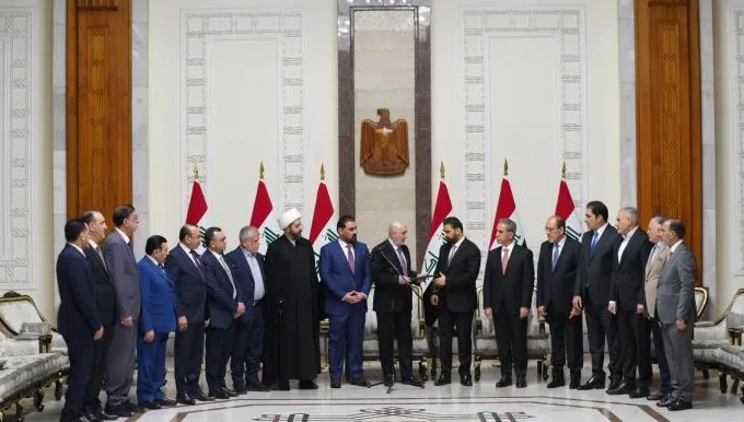 الزيدي يلغي مشروعَي تطوير مطار بغداد والسكك الحديدية بسبب شبهات فساد