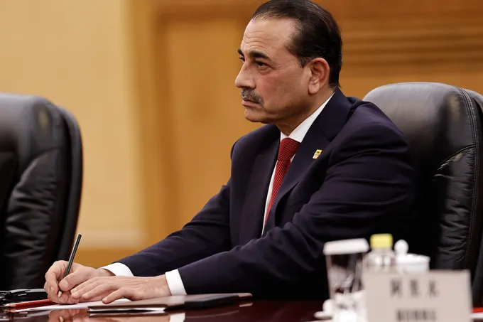باكستان تحث إيران على كبح هجمات الحوثيين وتؤكد التزامها الدفاعي بالسعودية
