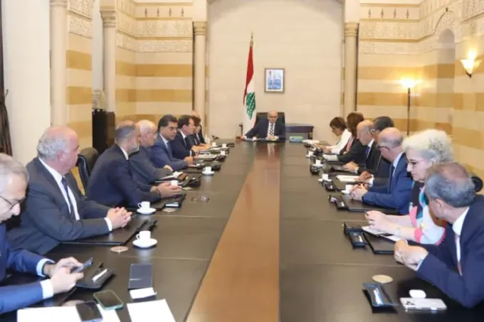 الحكومة اللبنانية تعلّق مرسوم الرسوم الجمركية الجديدة تحت ضغط الاعتراضات