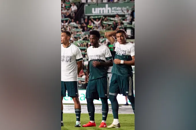 ريال مدريد يتضامن مع سبتة وبرشلونة يرفض المشاركة في حملة «كلنا كاباياس»