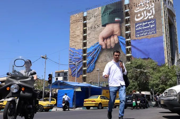 بزشكيان يدعو لإنهاء الحرب مع واشنطن من موقع قوة وسط ضغوط داخلية