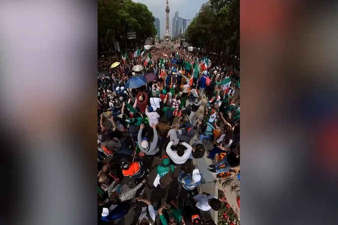 المكسيك تُحطّم الرقم القياسي لأكبر موجة بشرية في التاريخ احتفالاً بكأس العالم 2026