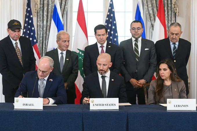 مفاوضات لبنان وإسرائيل تصطدم بعقدة سلاح حزب الله