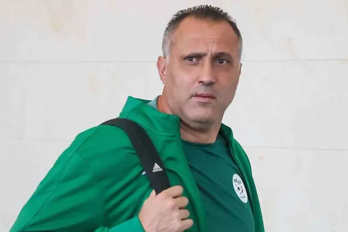 الاتحاد الجزائري يعيّن إبراهيم حمداني مدرباً للمنتخب الوطني خلفاً لبيتكوفيتش