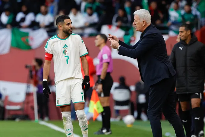 الاتحاد الجزائري يمدد عقد مدرب المنتخب بيتكوفيتش حتى 2028