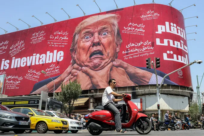 واشنطن تُعلن حرباً اقتصادية غير مسبوقة على إيران وطهران تتحدث عن موقع قوة