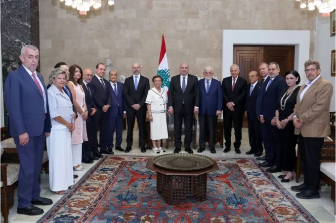 عون: المفاوضات مع إسرائيل تحقق تقدماً وسنُخرجها من كل شبر من أرضنا