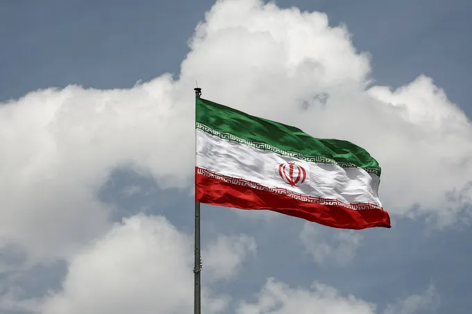 الإمارات تنفي تقارير رويترز عن الإفراج عن مليارات الدولارات من الأصول الإيرانية المجمدة