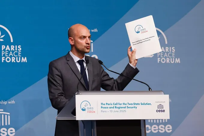 فرنسا تستضيف مؤتمراً دولياً لإحياء حل الدولتين بمشاركة فلسطينية وإسرائيلية